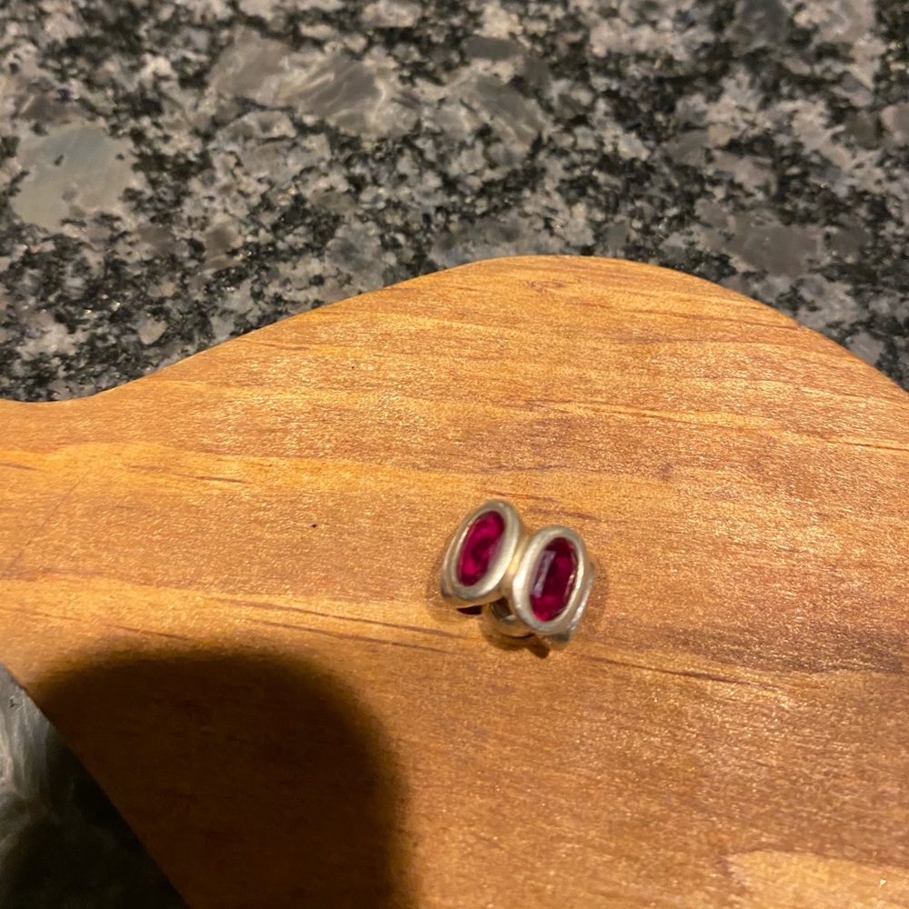 Pandora spacer. EUC